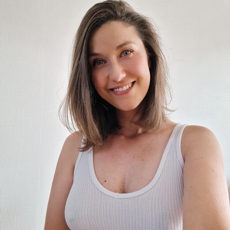  42309762  Christelle, 36 ,    