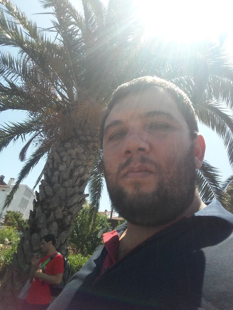  ,   Dilshadbek, 42 ,     , c 