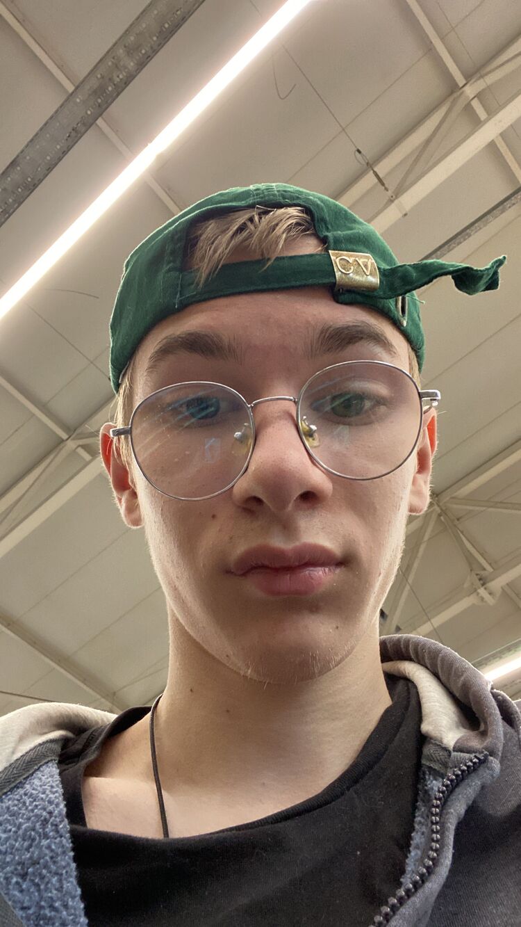  53007932  , 19 ,    -