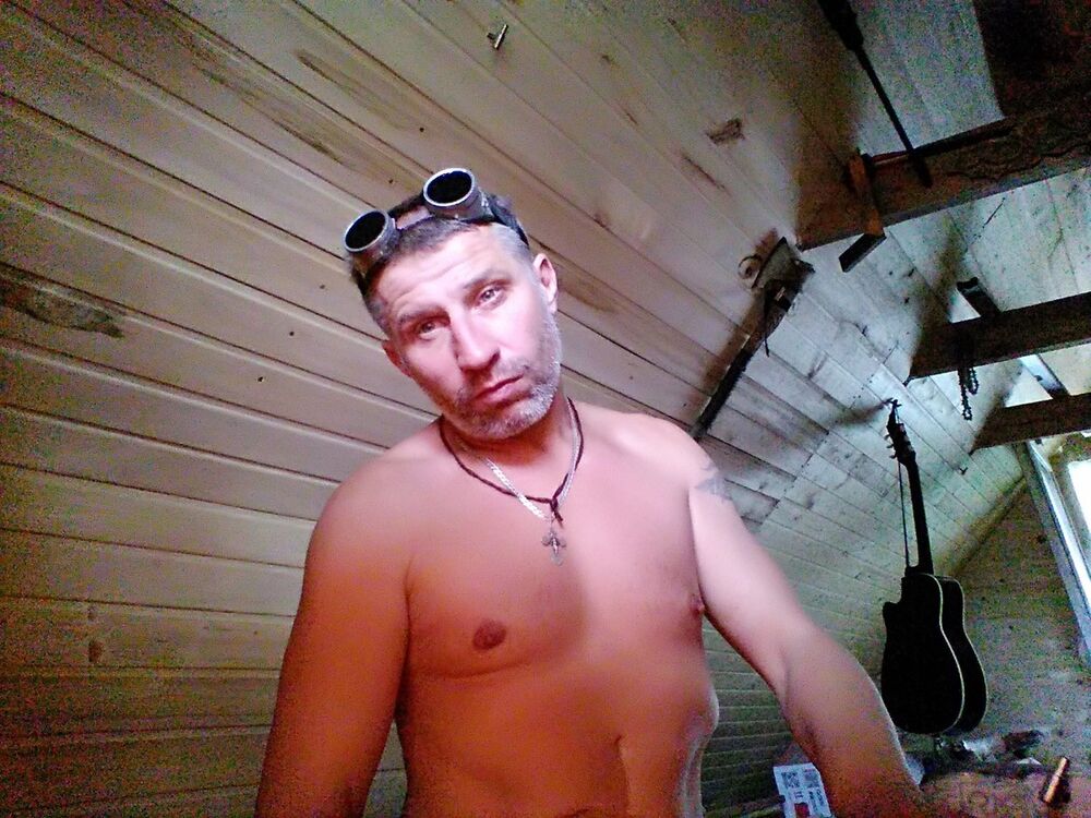  9856062  , 49 ,    