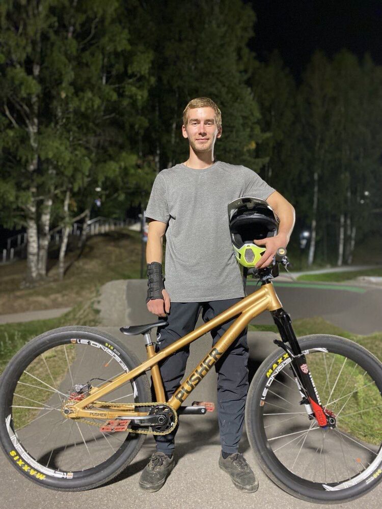 ���� 42775972 ����� �����, 22 ����, ���� ���������� � �����-����������