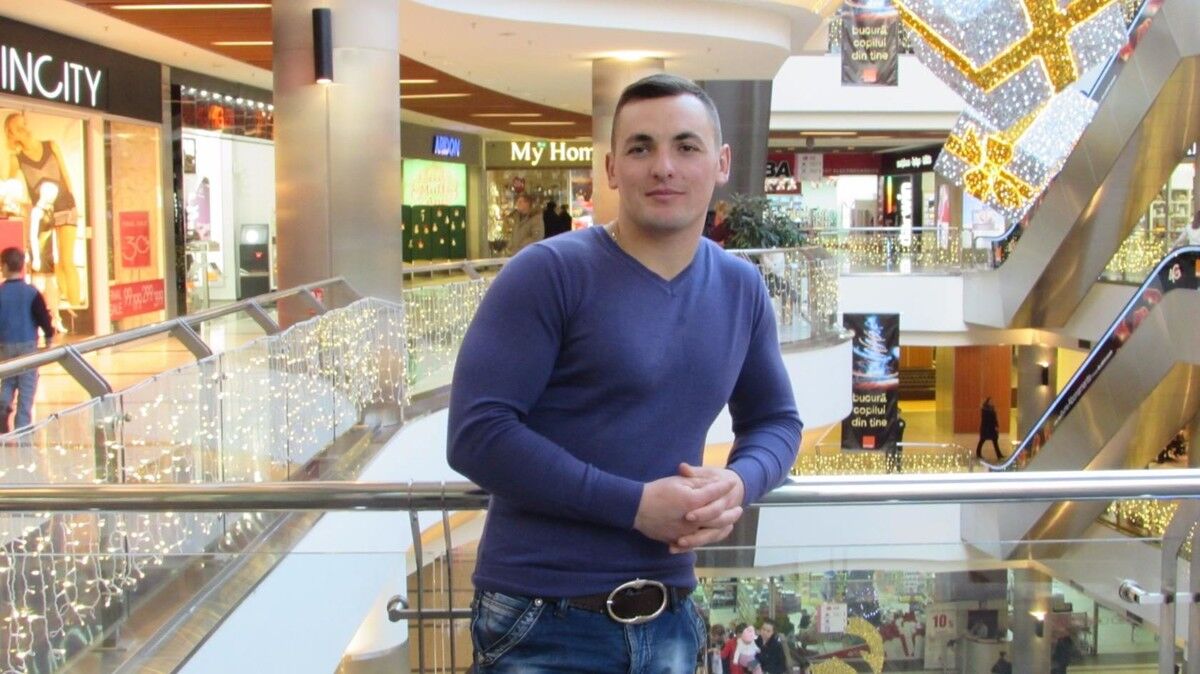  ,   Alexandru, 38 ,   ,   , c 