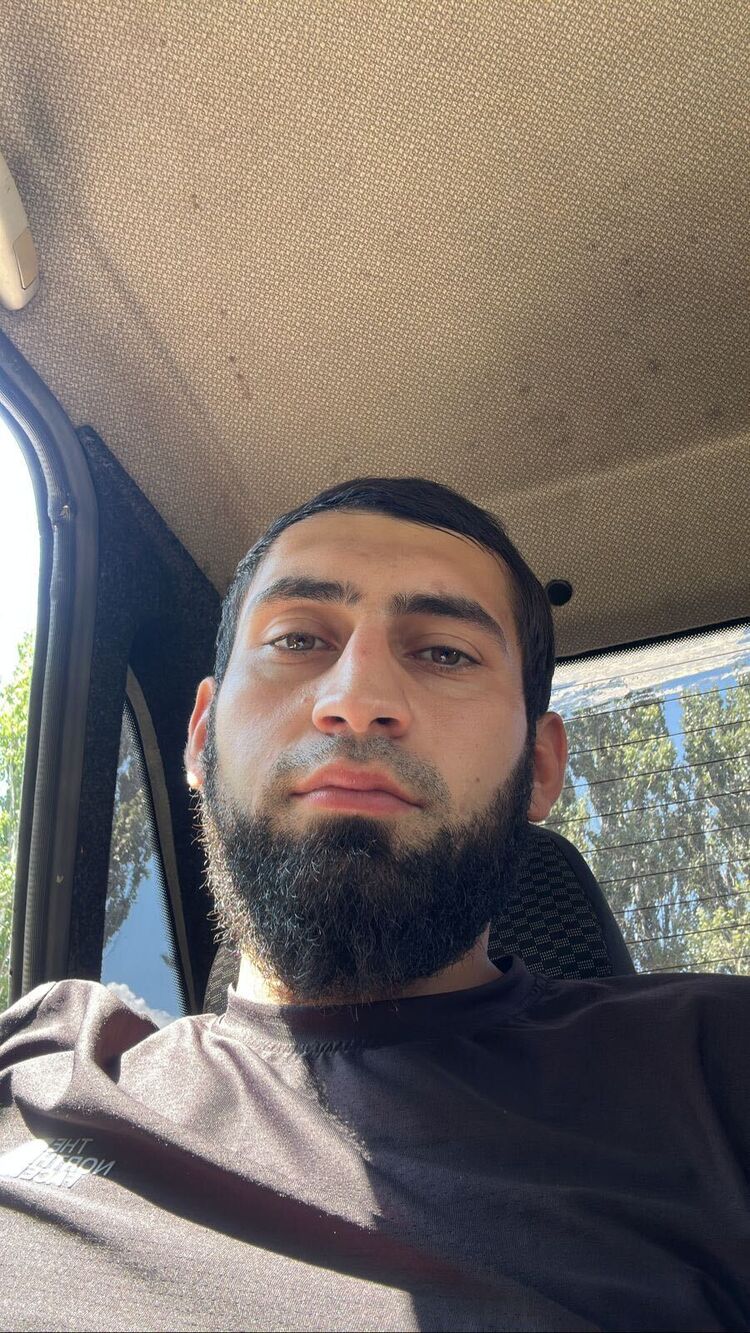  39272372  , 28 ,    