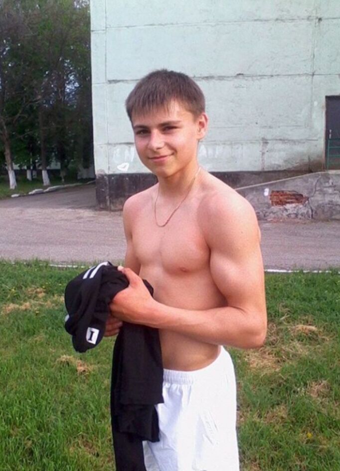  ,   Maz, 19 ,   ,   