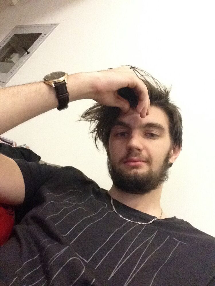  ,   Alexander, 32 ,   ,   , c 