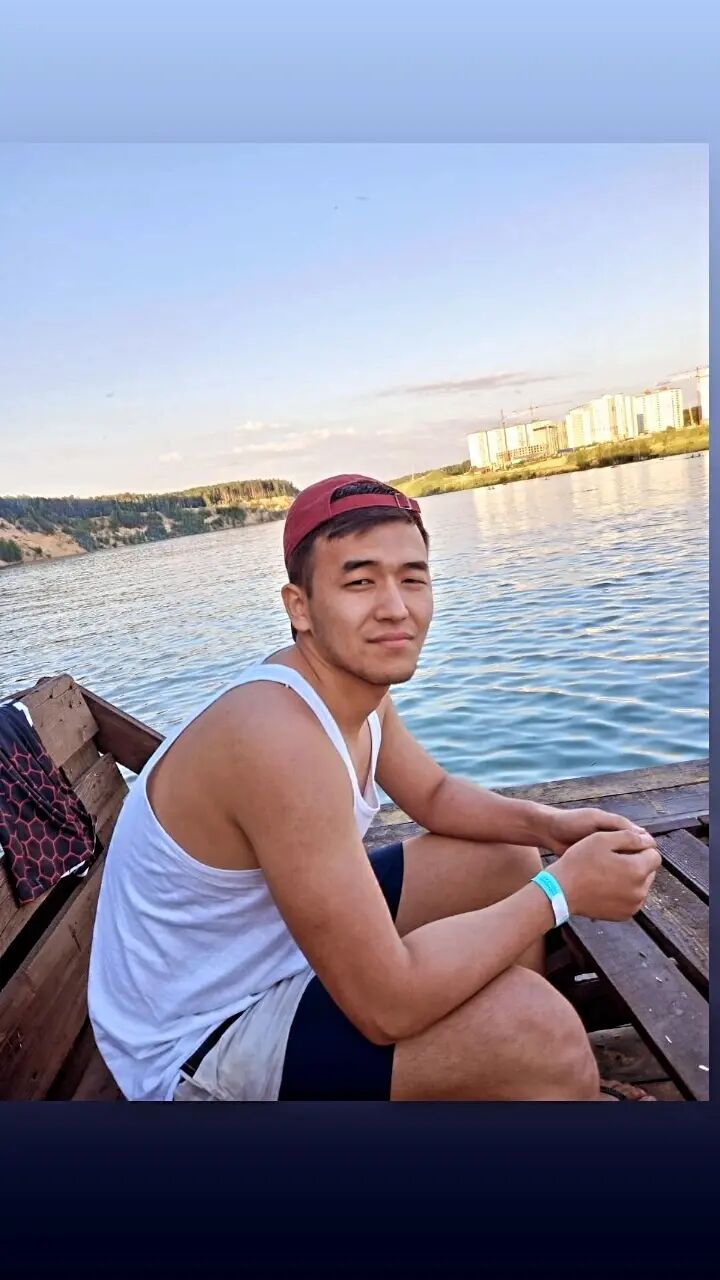  ,   Erzhan, 27 ,   ,   