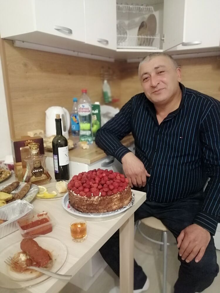  31006822  , 47 ,    
