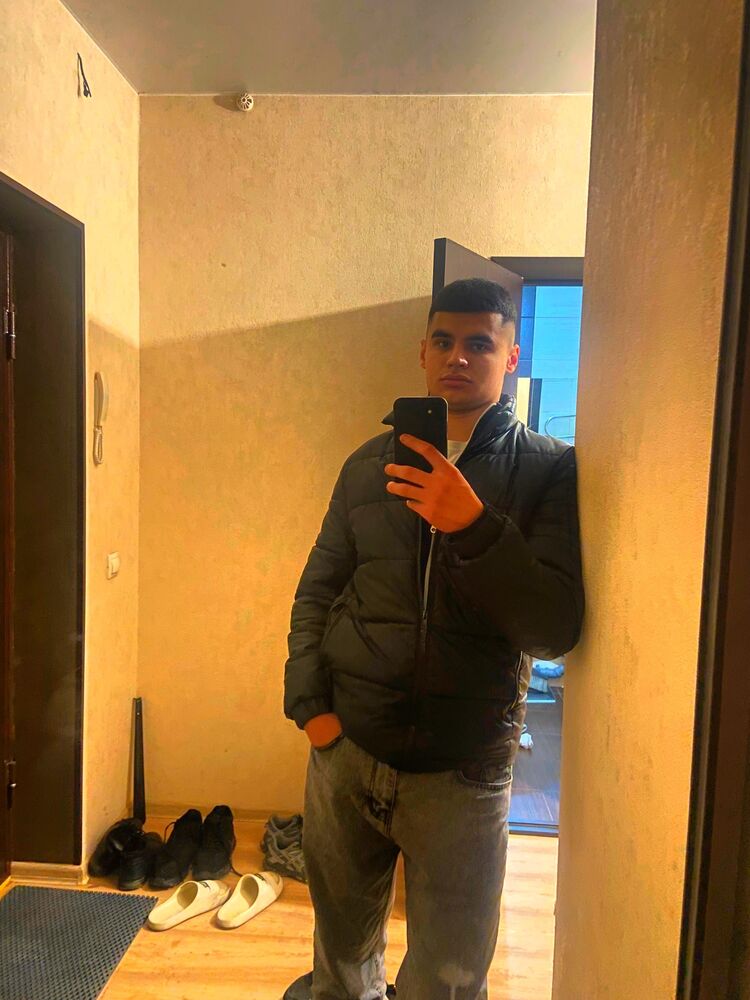  52801732  , 21 ,    