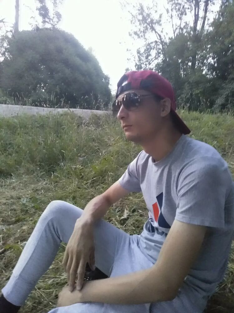  27795062   Twiceaa, 32 ,    