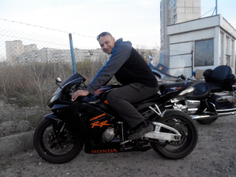  ,   Dima, 46 ,   ,   , c 