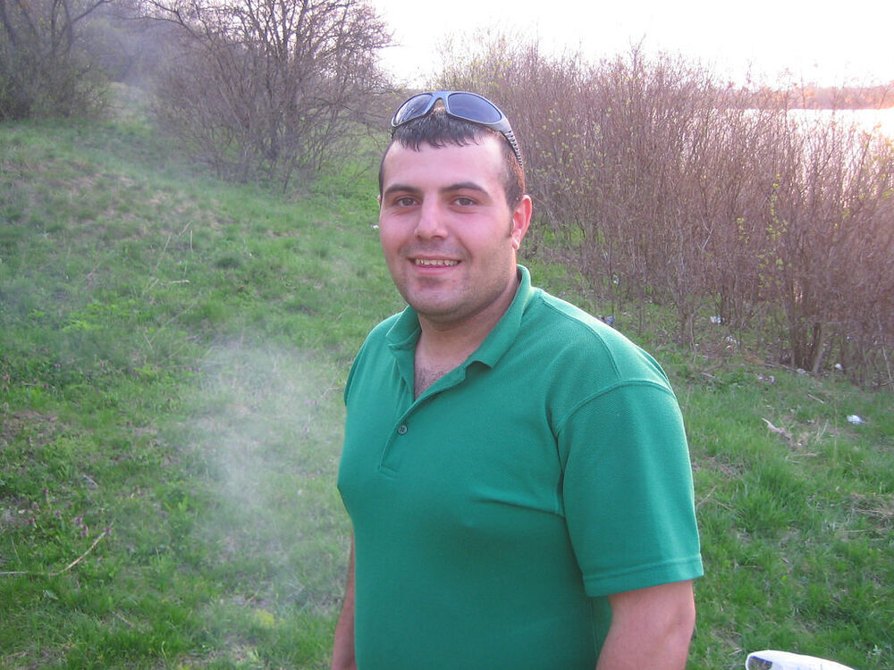  ,   Dima, 37 ,   ,   