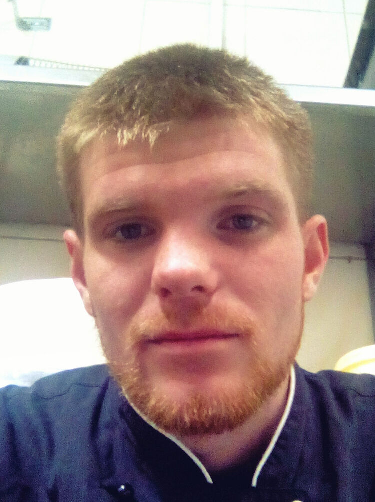 ���� 9349952 ������� �����, 32 ����, ���� ���������� � ������