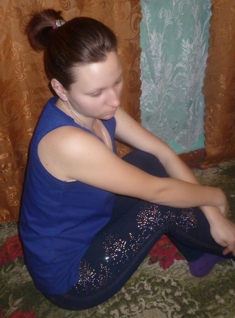  ,   Ekaterina, 32 ,  