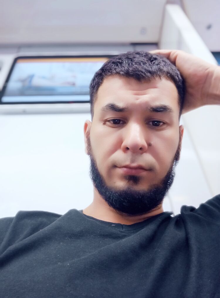  ,   Abu, 32 ,   ,   