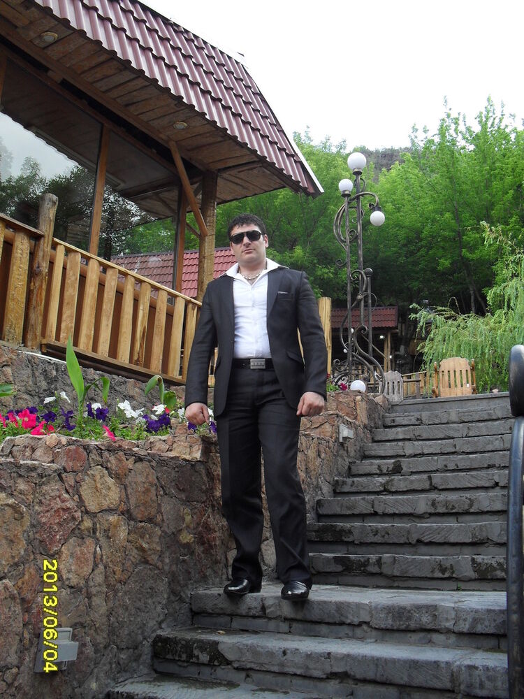  6344832  Macho, 44 ,    