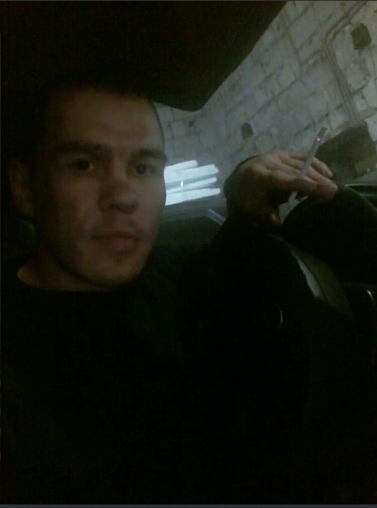  46449992  , 33 ,    