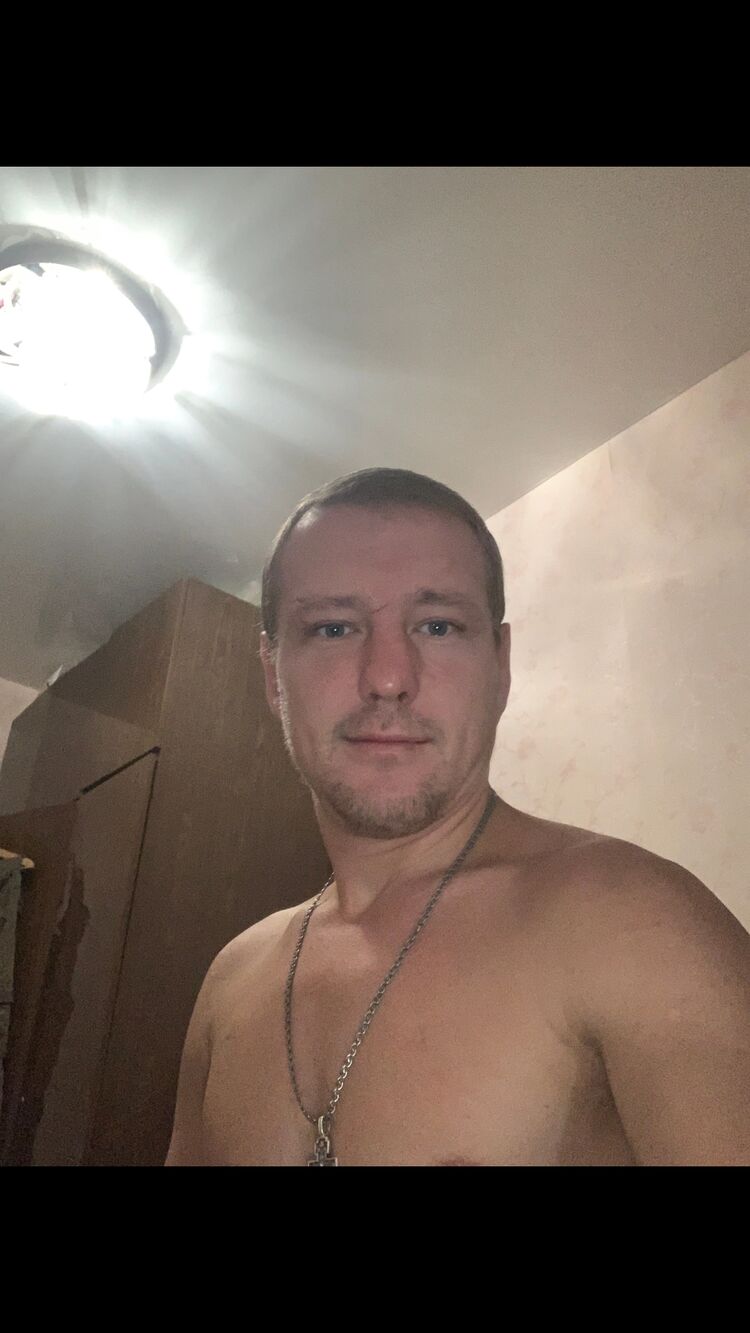  40677882  , 36 ,    