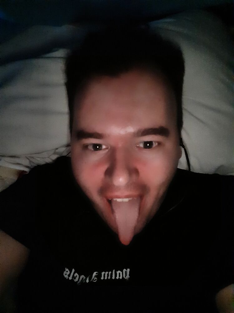 43155472  Adver, 31 ,    