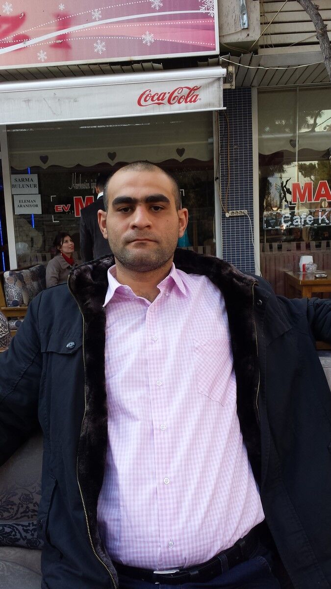  ,   Ahmad, 39 ,     , c 