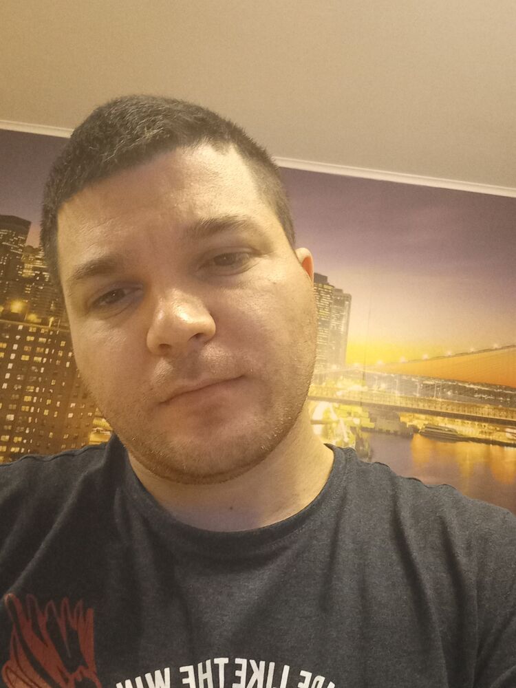  ,   Vladimir, 34 ,   ,   