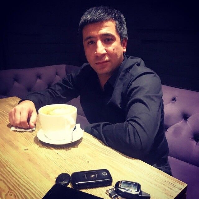 ���� 17489712 ������� Akbar, 36 ���, ���� ���������� � ��������