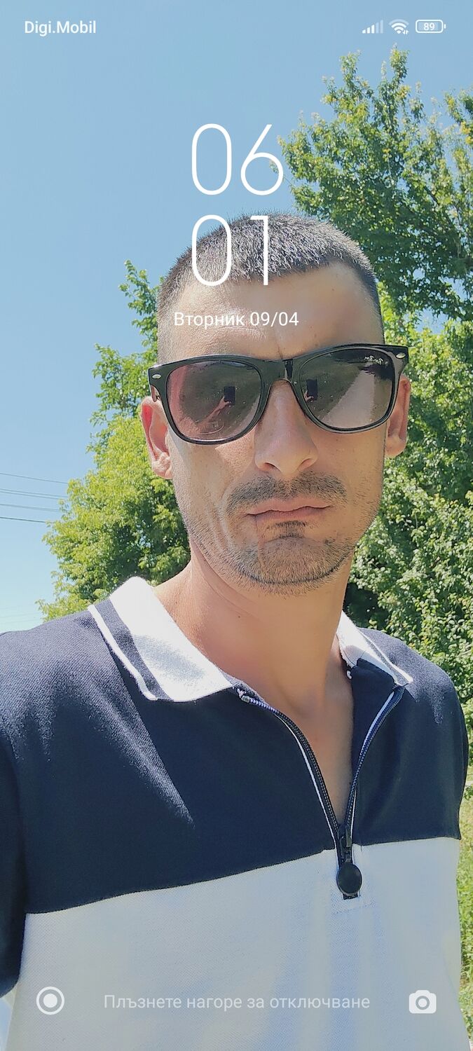  Almonte,   Boris, 40 ,   ,   