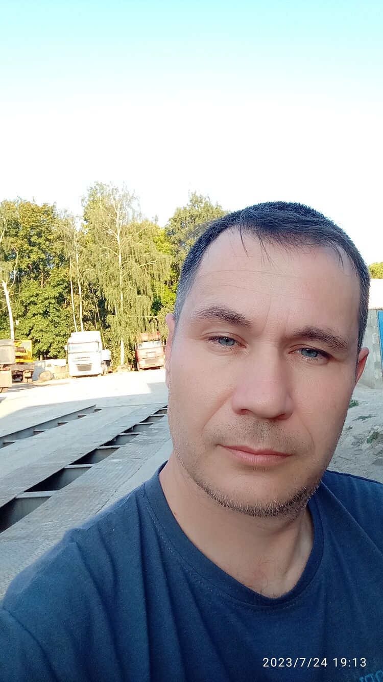  36939932  , 42 ,    