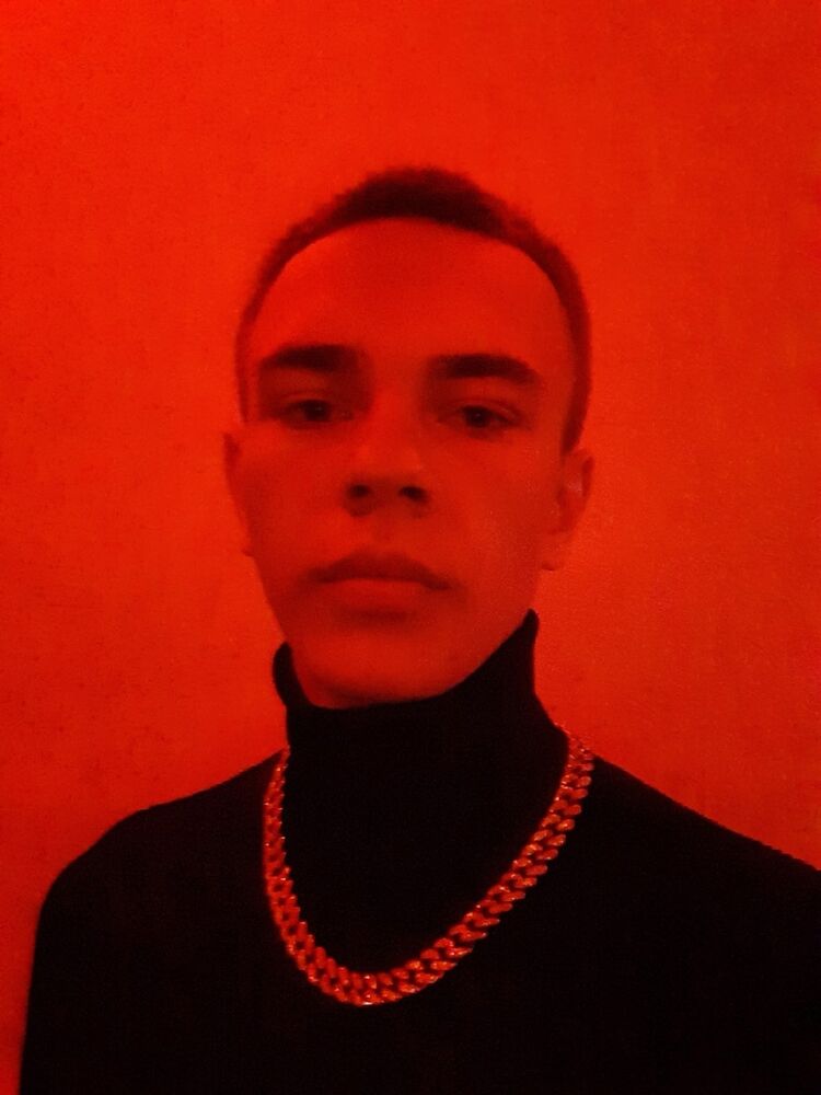  31248012  , 21 ,    -