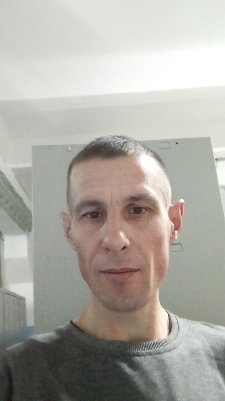  47839332  , 42 ,    