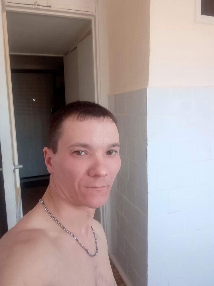  32232232  , 40 ,    