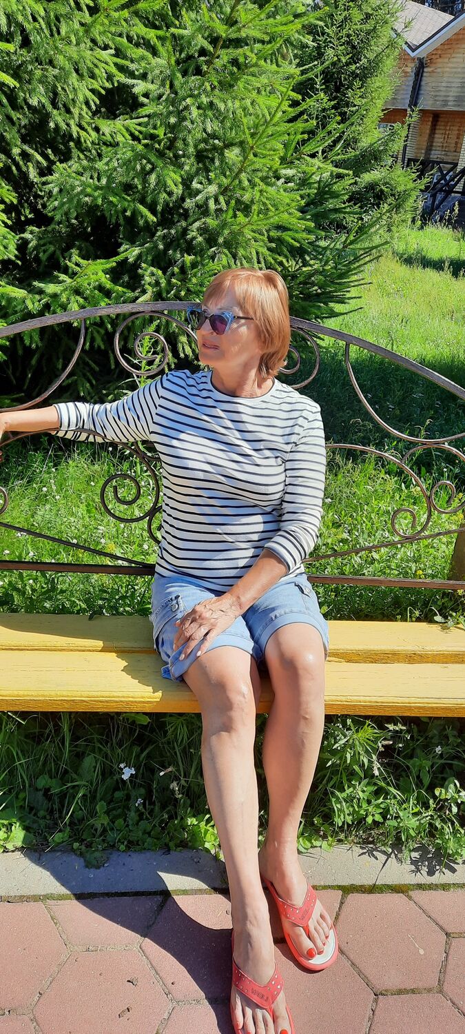  53699732  Olga, 62 ,    
