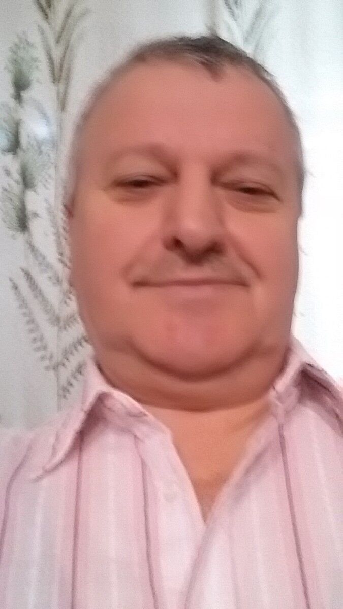  18195642  Leonid, 65 ,    