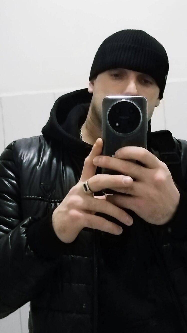  49663372  , 29 ,    