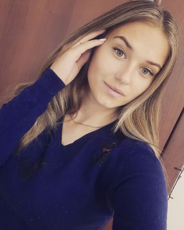  45737452  , 26 ,    
