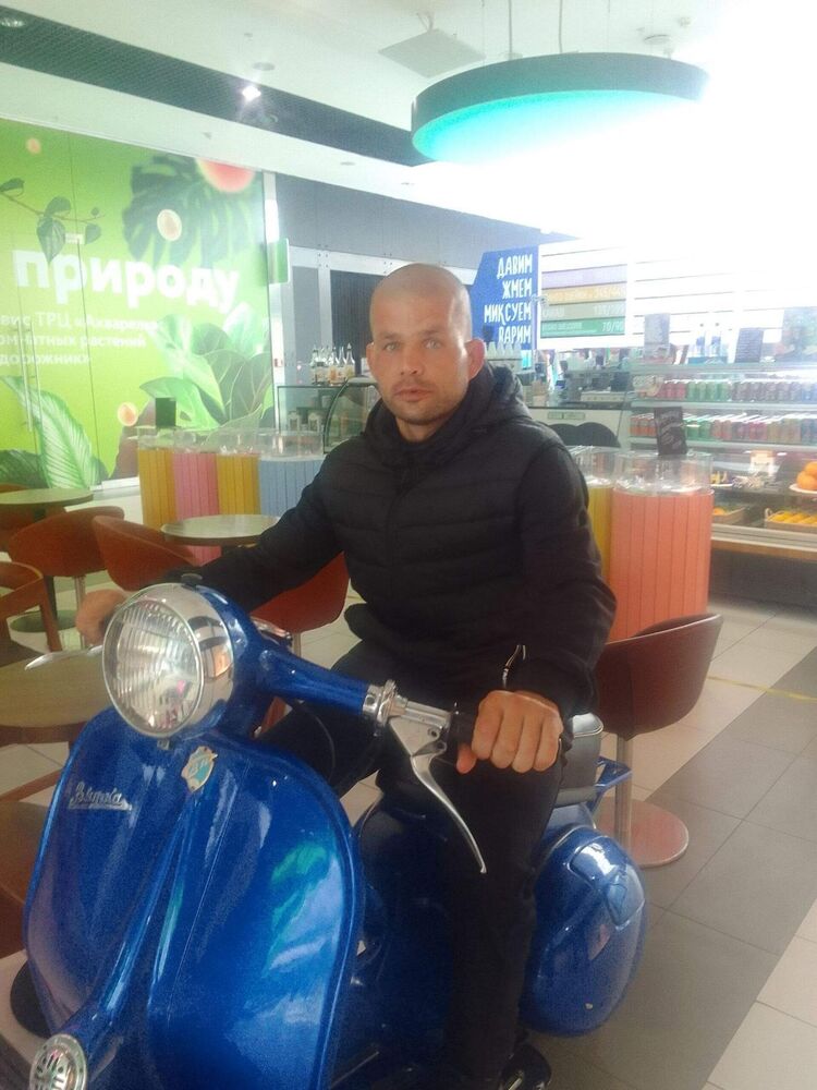  48048272  , 36 ,    