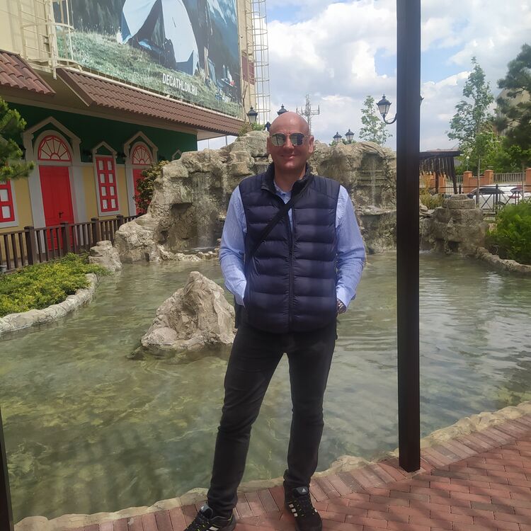  ,   Pedja, 45 ,   ,   