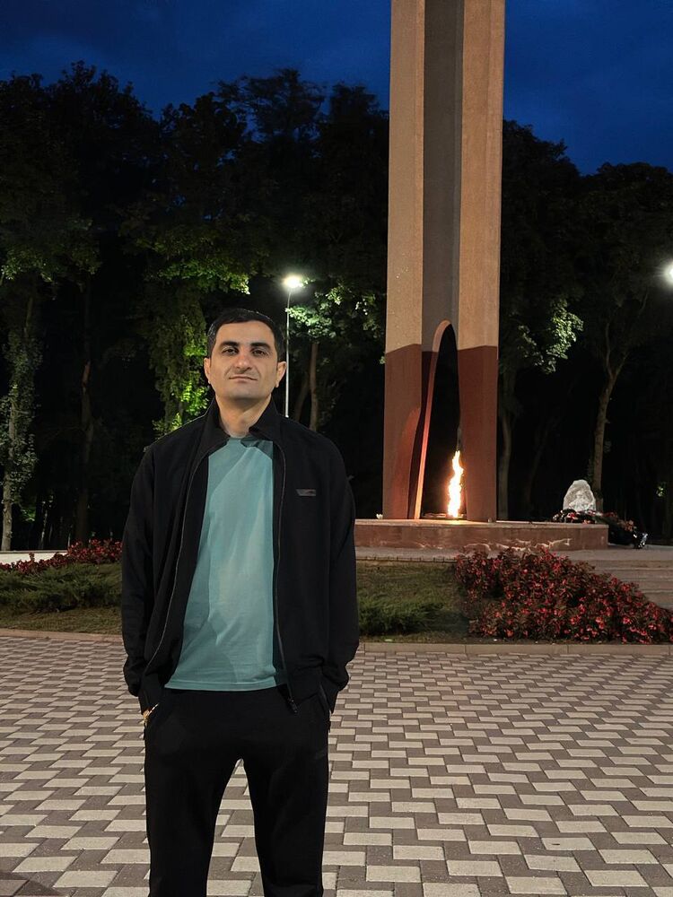  45876832  Pasha, 36 ,    Deleted