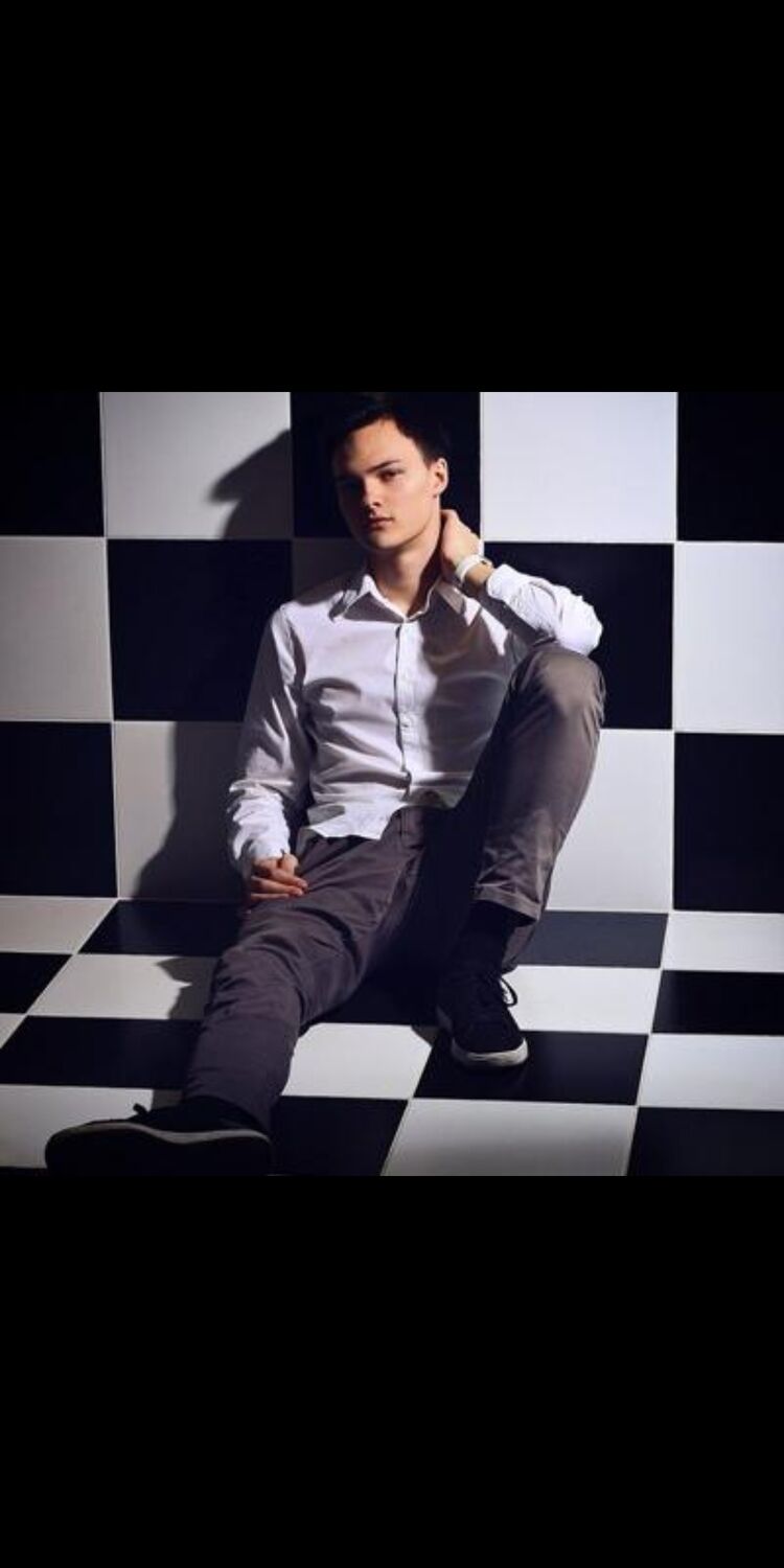 ���������� ������, ���� ������� Karo, 35 ���, ������������ ��� ������, ����� � ���������