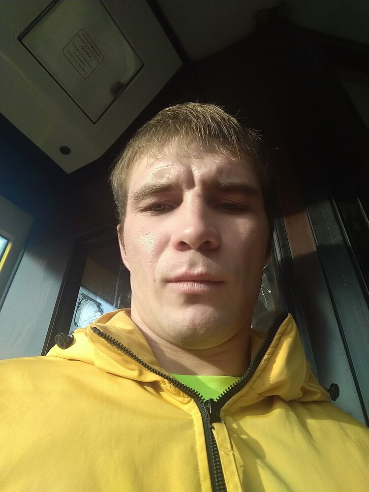 ���� 21592302 ������� ��������, 34 ����, ���� ���������� � �����-����������