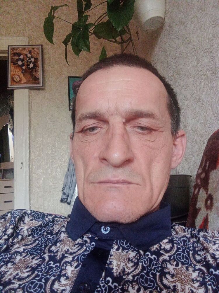  43614352  , 48 ,    