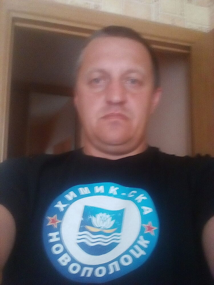  8106862  Oleg1000, 49 ,    