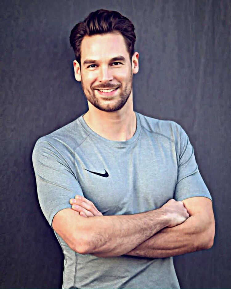  53918952  , 36 ,    -