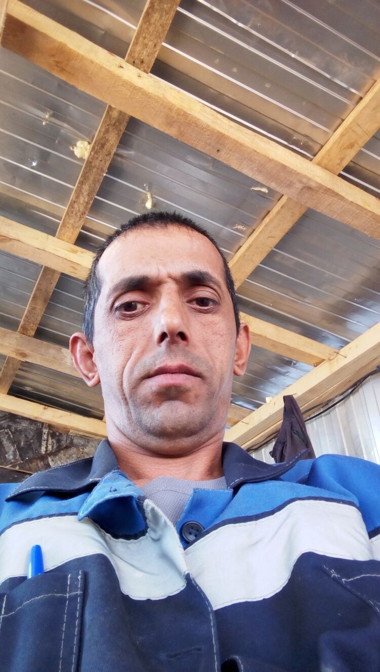  52818432  , 25 ,    