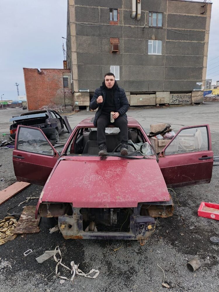  53022242  , 25 ,    