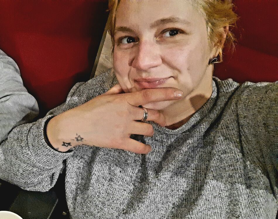  53877862  , 28 ,    