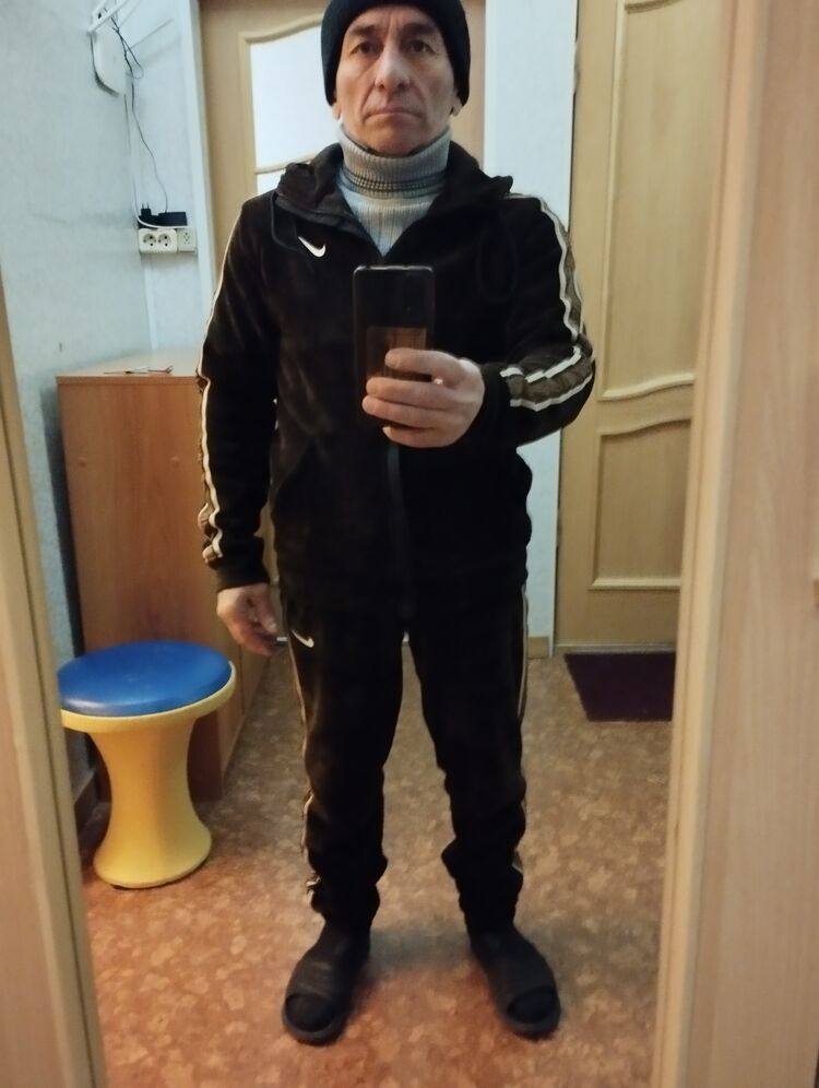  46521192  , 51 ,    