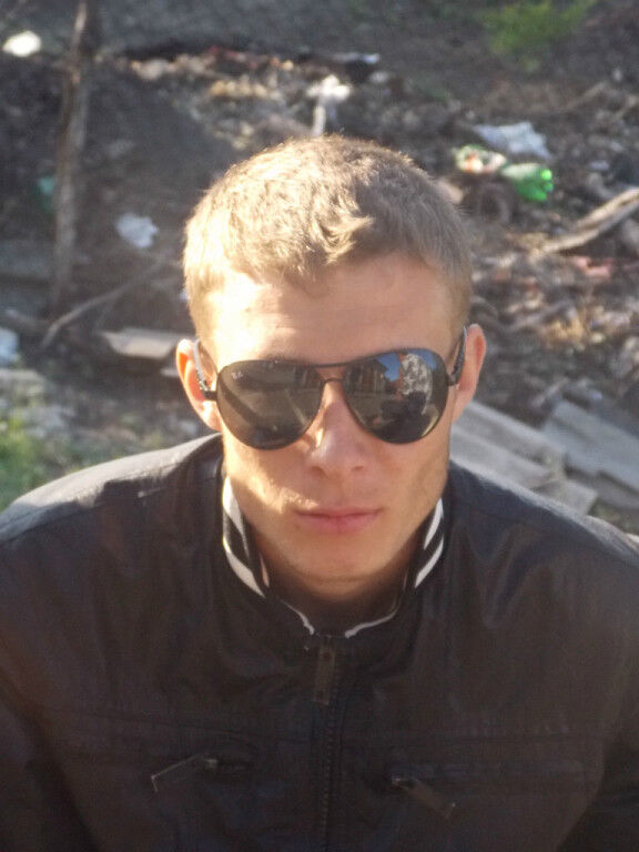  ,   Vadik, 32 ,   