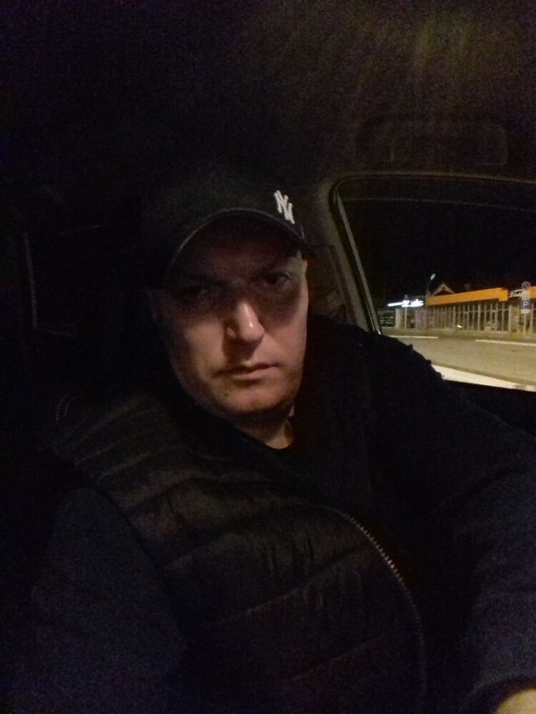  9262342  Robson, 50 ,    