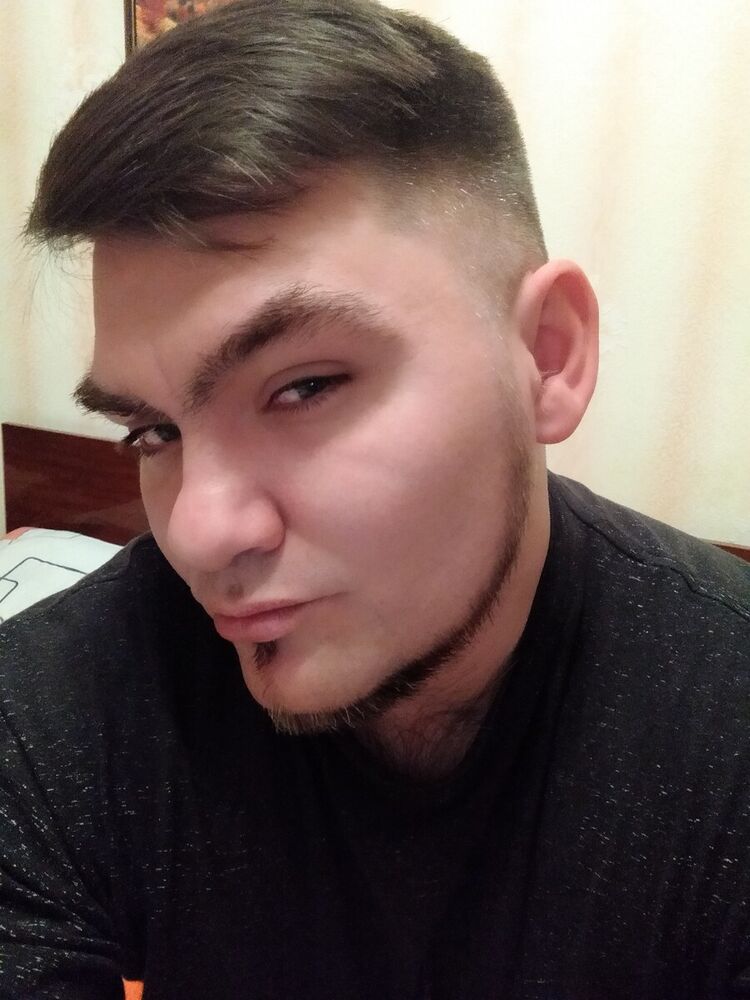 22041882  , 37 ,    