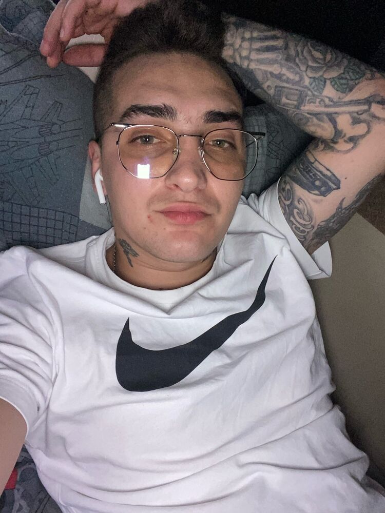  53422712  , 27 ,    --